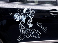    Mickey & Minnie